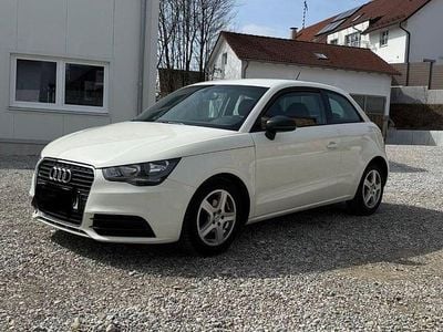 Second-hand Audi A1 Attraction 86 CP (63 kW) 2011 Alb Hatchback