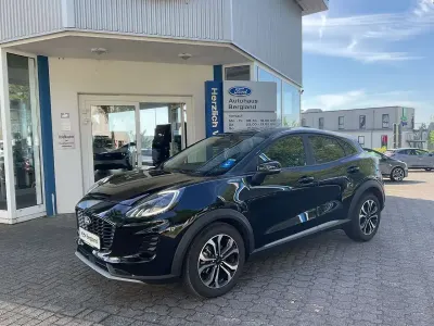 Gebraucht Ford Puma Titanium 125 PS (91 kW) 2024 Agate black schwarz SUV