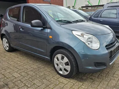 Gebraucht Suzuki Alto 68 PS (50 kW) 2010 Grau Kleinwagen