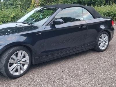 Gebraucht BMW 120 Cabriolet 170 PS (125 kW) 2009 Blau Cabrio