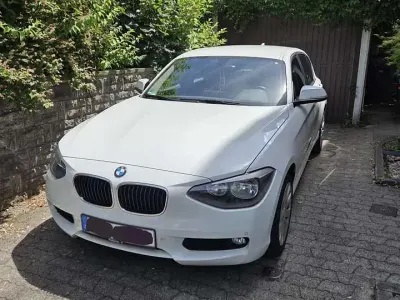 Gebraucht BMW 116 Efficient Dynamics 116 PS (85 kW) 2014 Weiß Kleinwagen