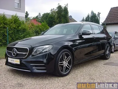 Gebraucht Mercedes E43 AMG AMG 401 PS (294 kW) 2017 Obsidianschwarzmetallic Limousine