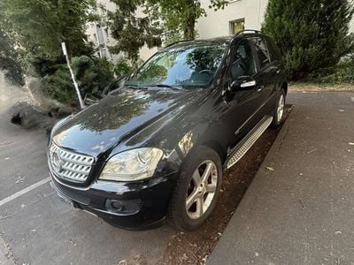 Mercedes ML320