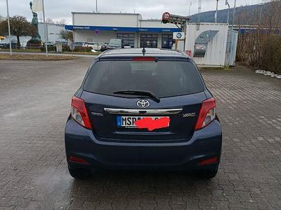 Violet Gebraucht 2011 Toyota Yaris Kleinwagen | 8.500 € (Teuer)