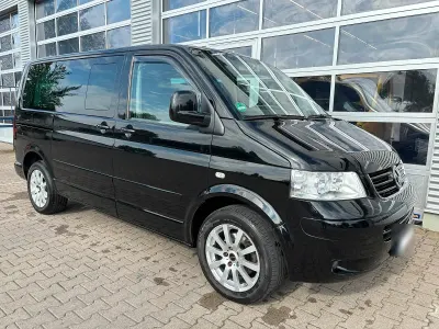 Gebraucht VW Multivan Comfortline 174 PS (127 kW) 2005 Schwarz Van / Kleinbus