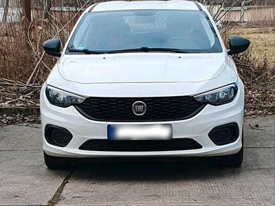 Gebraucht Fiat Tipo 95 PS (69 kW) 2019 Weiß Kombi