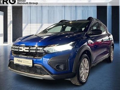 Gebraucht Dacia Sandero Essentiel 101 PS (74 kW) 2024 Blau Limousine