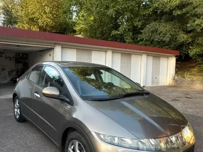 Gebraucht Honda Civic 83 PS (61 kW) 2007 Grau Limousine