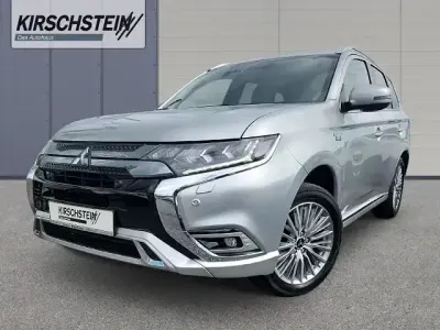 Używany Mitsubishi Outlander P-HEV Top 224 KM (164 kW) 2019 Czarny SUV