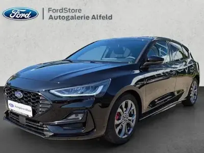 Second-hand Ford Focus ST-Line 125 CP (91 kW) 2025 Negru Berlinǎ