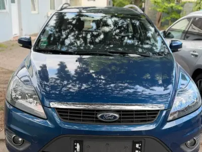 Używany Ford Focus 116 KM (85 kW) 2009 Niebieski Kombi