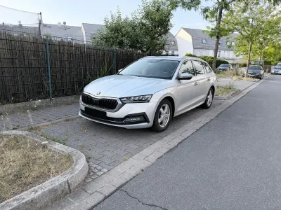 Gebraucht Skoda Octavia Ambition 150 PS (110 kW) 2020 Silber Limousine
