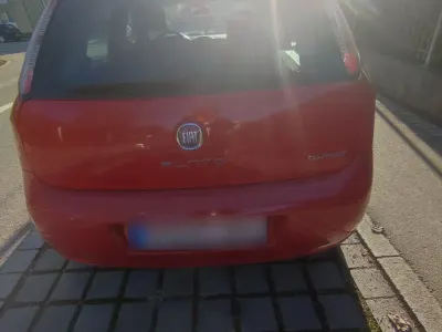 Usata Fiat Punto 105 CV (77 kW) 2014 Rosso Utilitaria