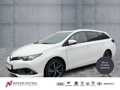 Toyota Auris Hybrid