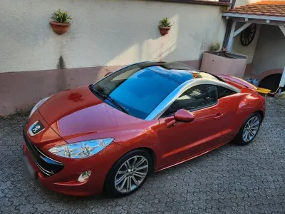 Gebraucht Peugeot RCZ 156 PS (114 kW) 2010 Rot Coupé