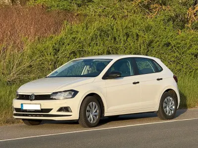 Gebraucht VW Polo Trendline 65 PS (47 kW) 2017 Weiß Limousine