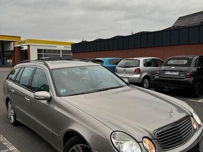 Mercedes E280