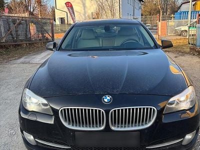 Gebraucht BMW 550 408 PS (300 kW) 2012 Schwarz Limousine