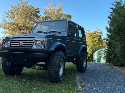 Grau Gebraucht 1999 Suzuki Samurai SUV | 10.600 €