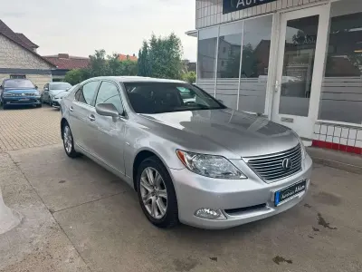 Gebraucht Lexus LS460 381 PS (280 kW) 2007 Silber Limousine