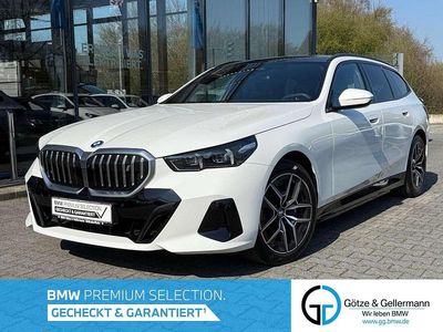 Gebraucht BMW i5 M Sport 289 kW (394 PS) 2025 Alpinweiss Kombi