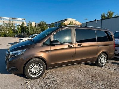 Mercedes V250