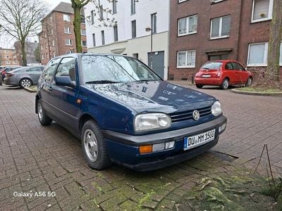 Usata VW Golf III 75 CV (55 kW) 1993 Blu Utilitaria