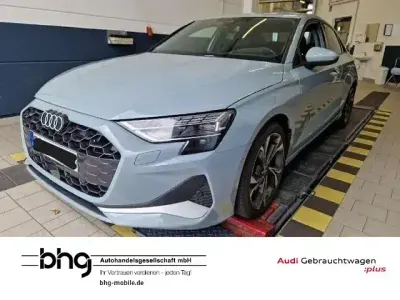 Gebraucht Audi A3 S-Line 116 PS (85 kW) 2024 Grau Limousine
