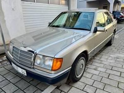 Andere Gebraucht 1989 Mercedes E200 Limousine | 7.500 €