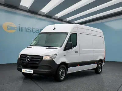 Gebraucht Mercedes E-Sprinter 83 kW (114 PS) 2022 Weiß Van