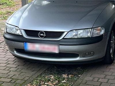 Gebraucht 1997 Opel Vectra Limousine | 750 €