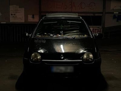 Schwarz Gebraucht 2005 Renault Twingo Kleinwagen | 800 €