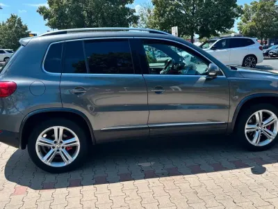 Gebraucht VW Tiguan 140 PS (102 kW) 2015 Grau SUV