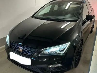 Używany Seat Leon ST CUPRA 300 KM (220 kW) 2020 Czarny Kombi