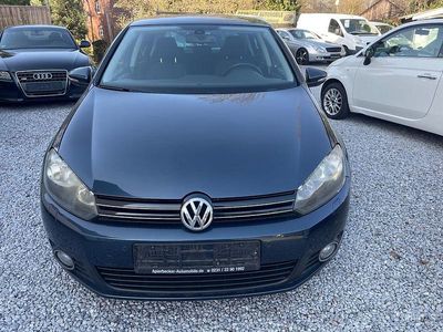 Gebraucht VW Golf VI Team 122 PS (89 kW) 2011 Blau Kleinwagen