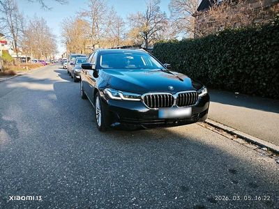 Gebraucht BMW 520 Luxury Line 190 PS (139 kW) 2020 Schwarz Kombi