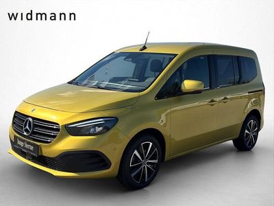 Second-hand Mercedes T180 116 CP (85 kW) 2023 Galben Monovolum