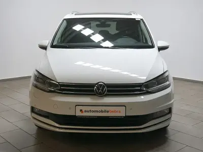 Gebraucht VW Touran Highline 150 PS (110 kW) 2020 Pure white Van / Kleinbus