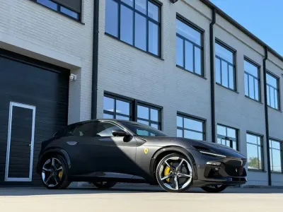Nuova Ferrari Purosangue 725 CV (533 kW) 2025 Grigio SUV
