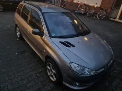 Gebraucht Peugeot 206 109 PS (80 kW) 2003 Grau Kombi