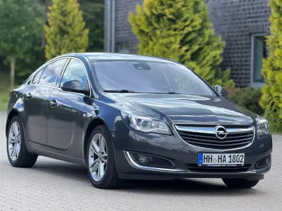 Gebraucht Opel Insignia 170 PS (125 kW) 2015 Grau Limousine