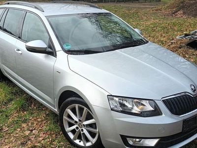 gebraucht Skoda Octavia 1,6tdi Somdermodell Fun 2017