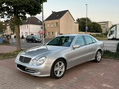 Brugt Mercedes E320 204 HK (150 kW) 2003 Sølv Sedan