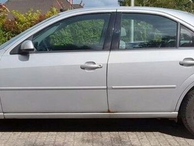 gebraucht Ford Mondeo 1.8 92 kW Ghia