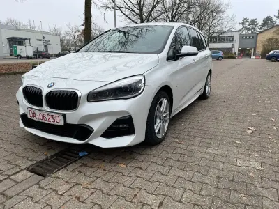 Gebraucht BMW 220 Gran Tourer M Sport 190 PS (139 kW) 2020 Weiß Van / Kleinbus