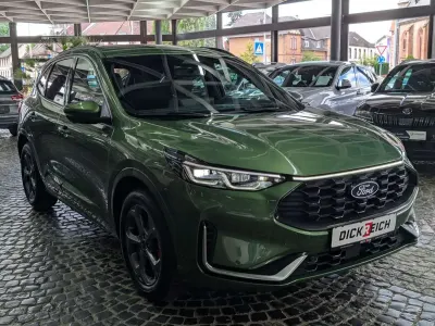Gebraucht Ford Kuga ST-Line X 186 PS (136 kW) 2025 Grün SUV