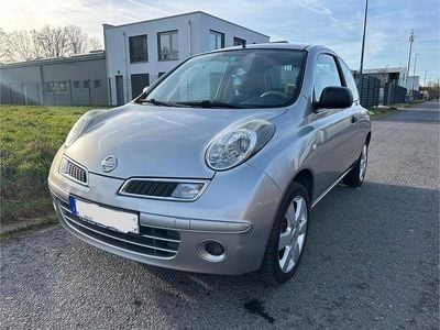 Silber Gebraucht 2010 Nissan Micra Pure Limousine | 3.600 € (Fairer Preis)