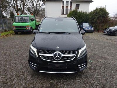 Gebraucht Mercedes V300 Avantgarde Edition 237 PS (174 kW) 2021 Schwarz Van / Kleinbus