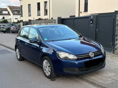 Gebraucht VW Golf VI 122 PS (89 kW) 2010 Blau Limousine