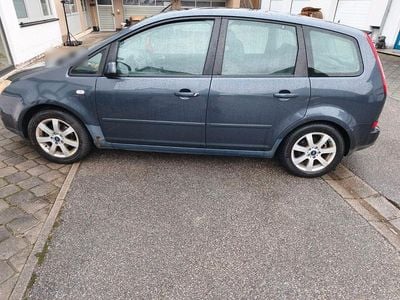 Gebraucht Ford Focus Ghia 125 PS (91 kW) 2006 Blau Kombi